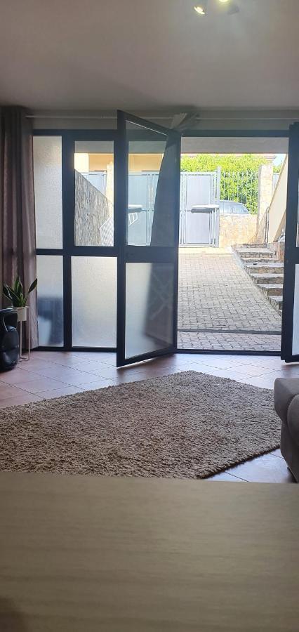 Casa Vacanza A 11 Km Dall'Aeroporto Di Palermo カリーニ エクステリア 写真