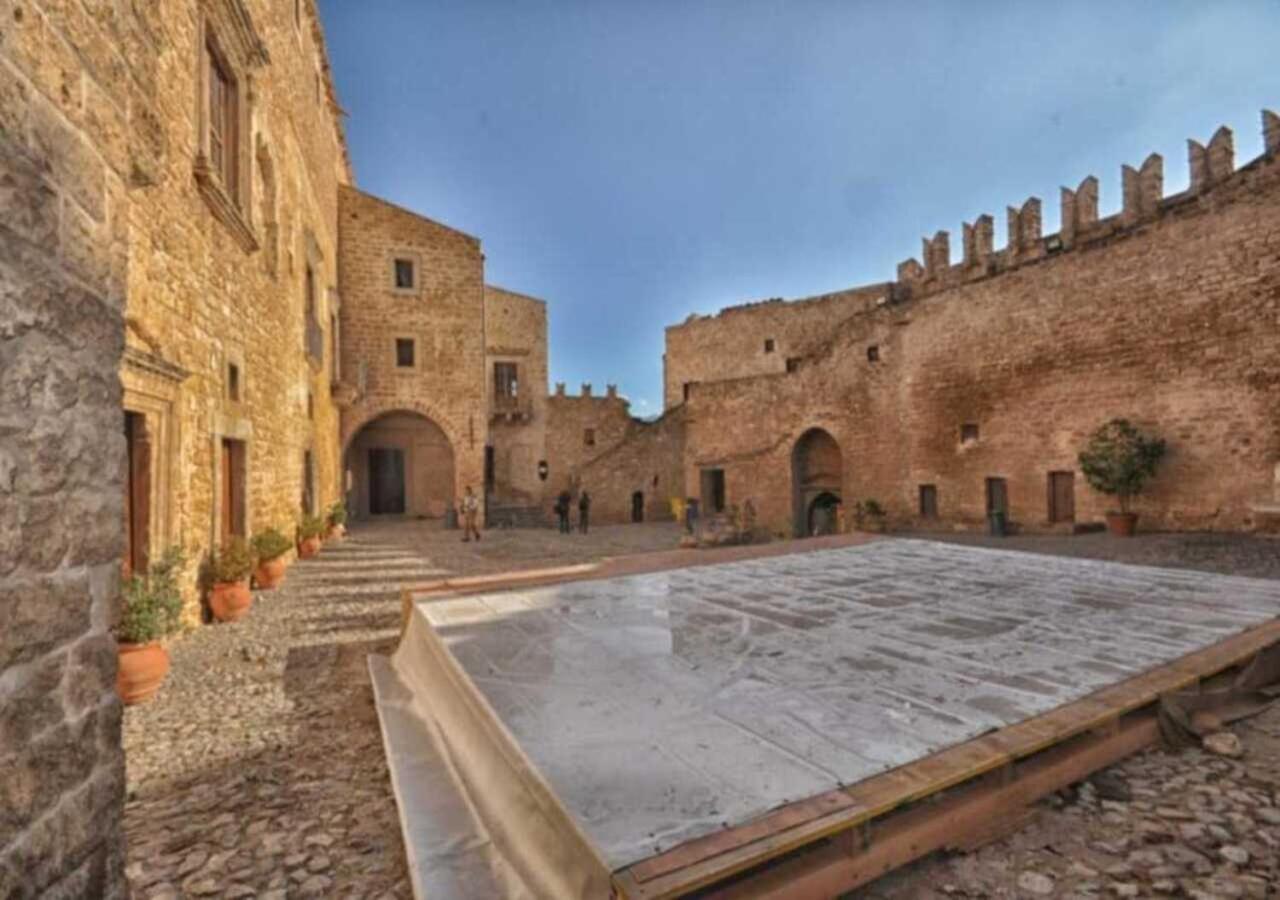 Casa Vacanza A 11 Km Dall'Aeroporto Di Palermo カリーニ エクステリア 写真